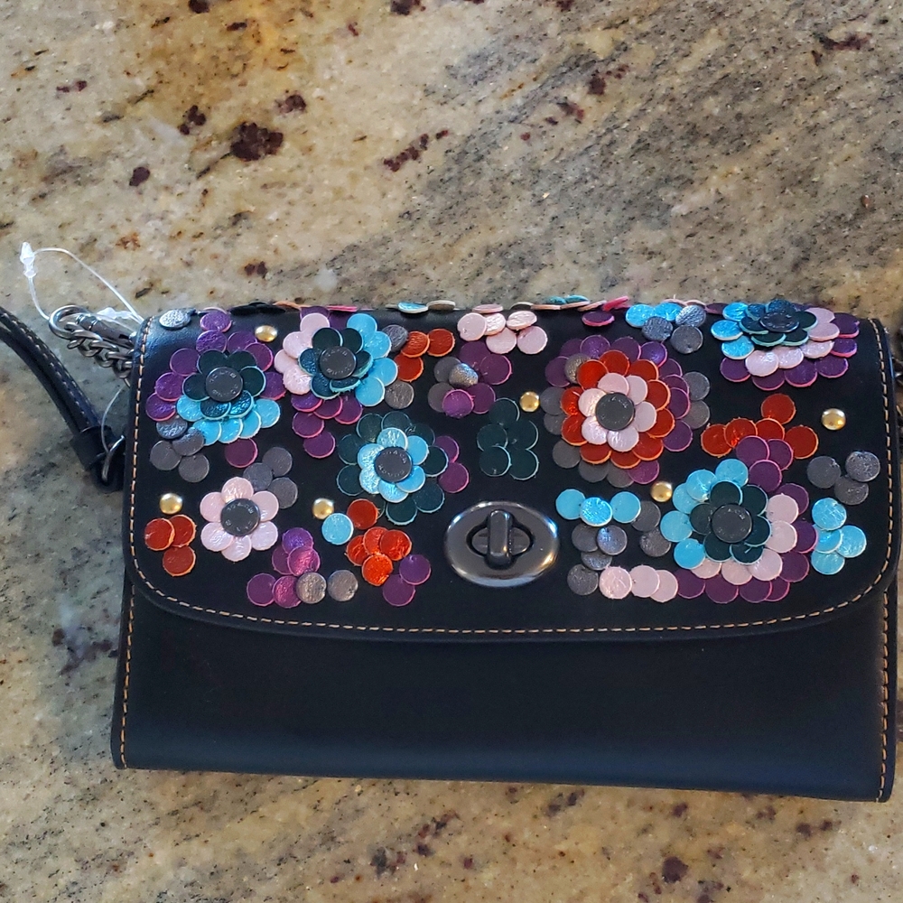 Black crossbody coach bag